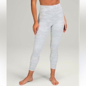 Lululemon | Wunder Under Tight 25” Incongnito Camo Jacquard Alpine White Camo 6